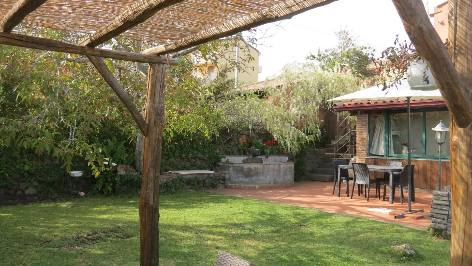 La Perla Villa SantʼAlfio 0*,